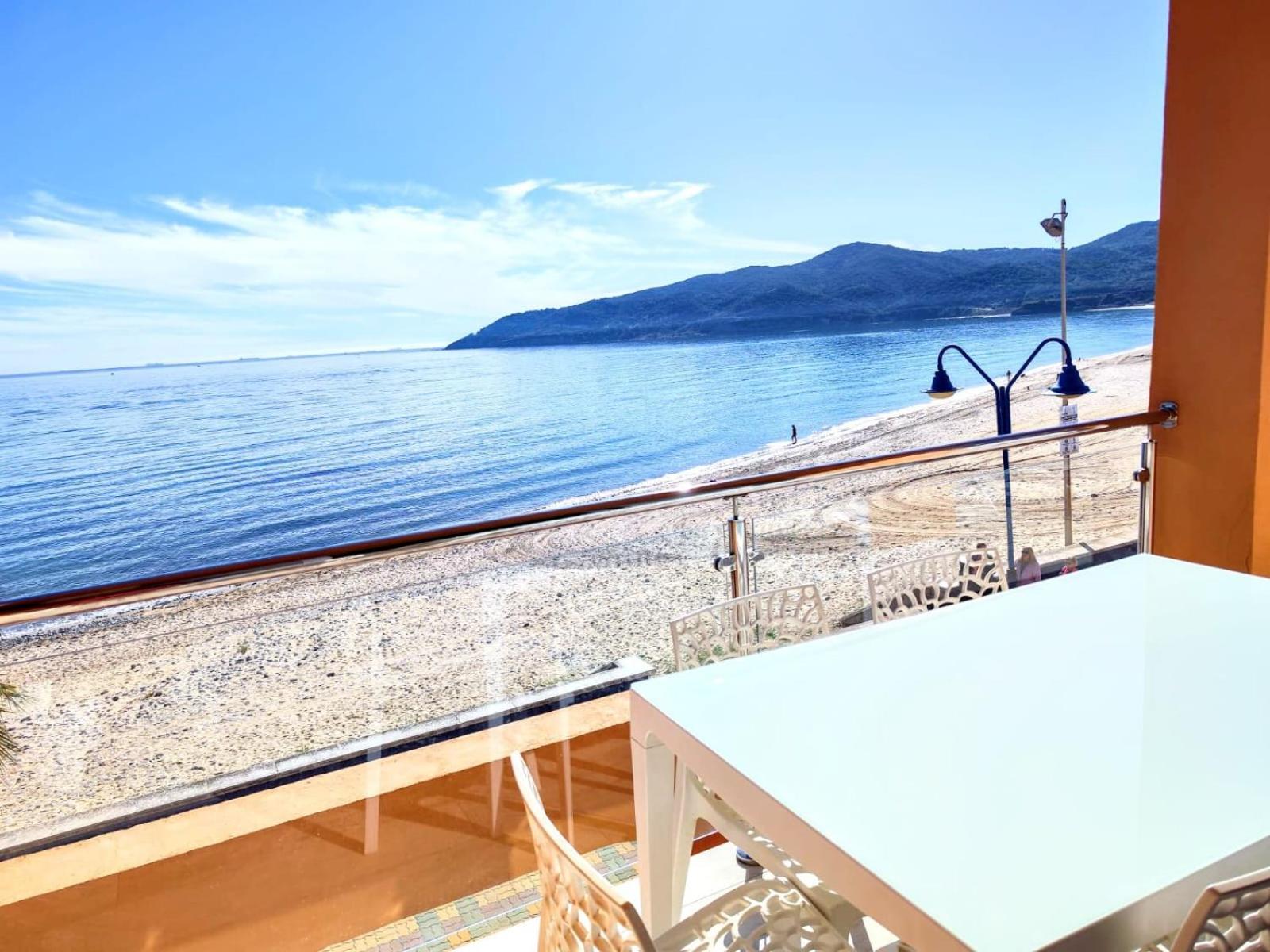 Getares Beach Algeciras Eksteriør billede